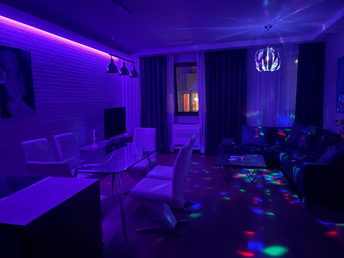 Luxury Apartments In Top City Center Varna 1 Buitenkant foto
