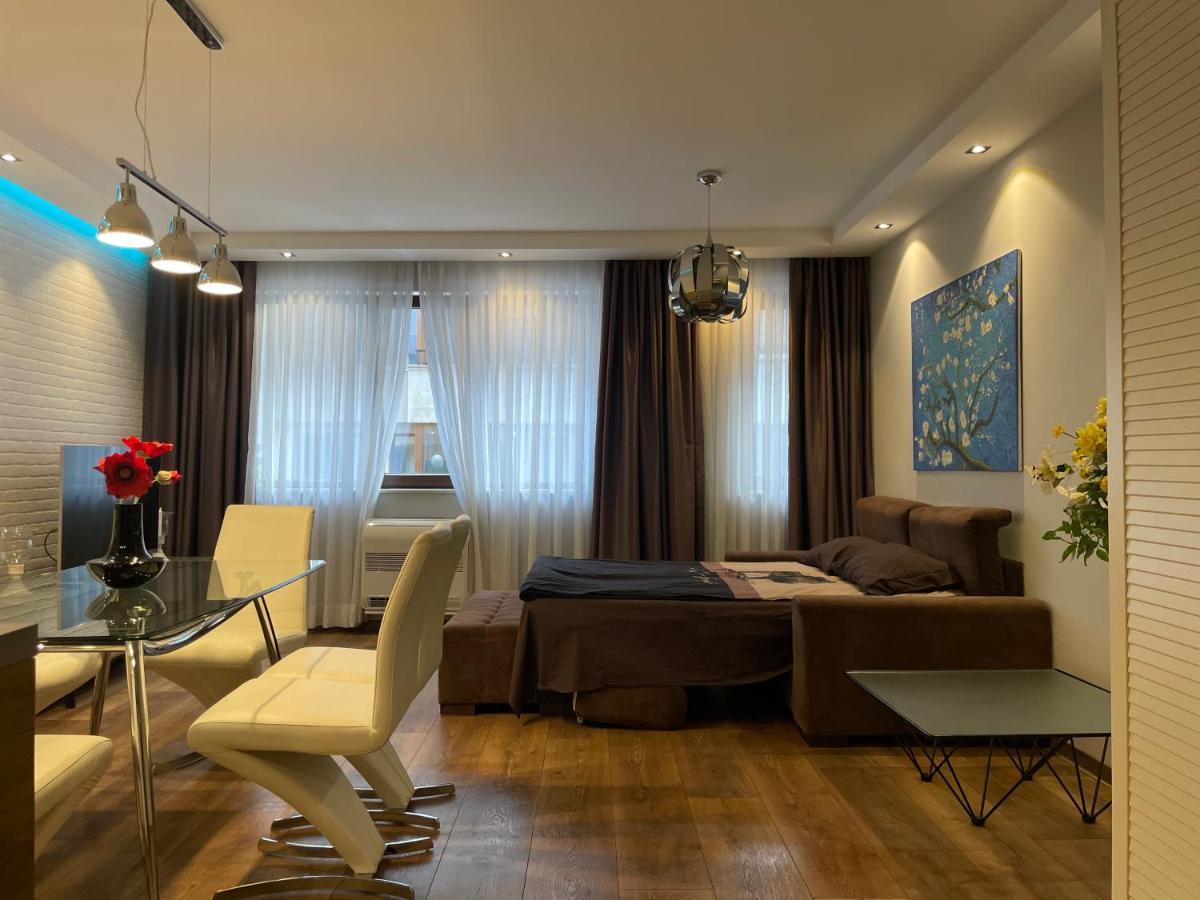 Luxury Apartments In Top City Center Varna 1 Buitenkant foto